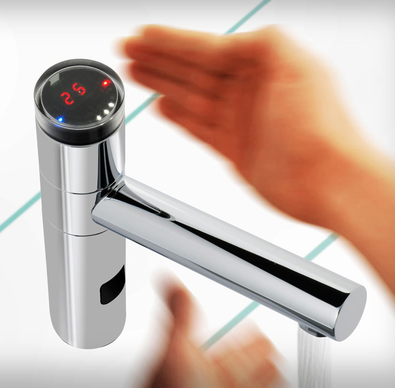 TECMAT_Gummi-Kunststoff-Industriekomponenten_Aguamix_Sensor-Armatur